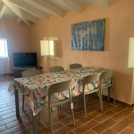 La Terrazza Nel Blu Apartment Imperia Bagian luar foto