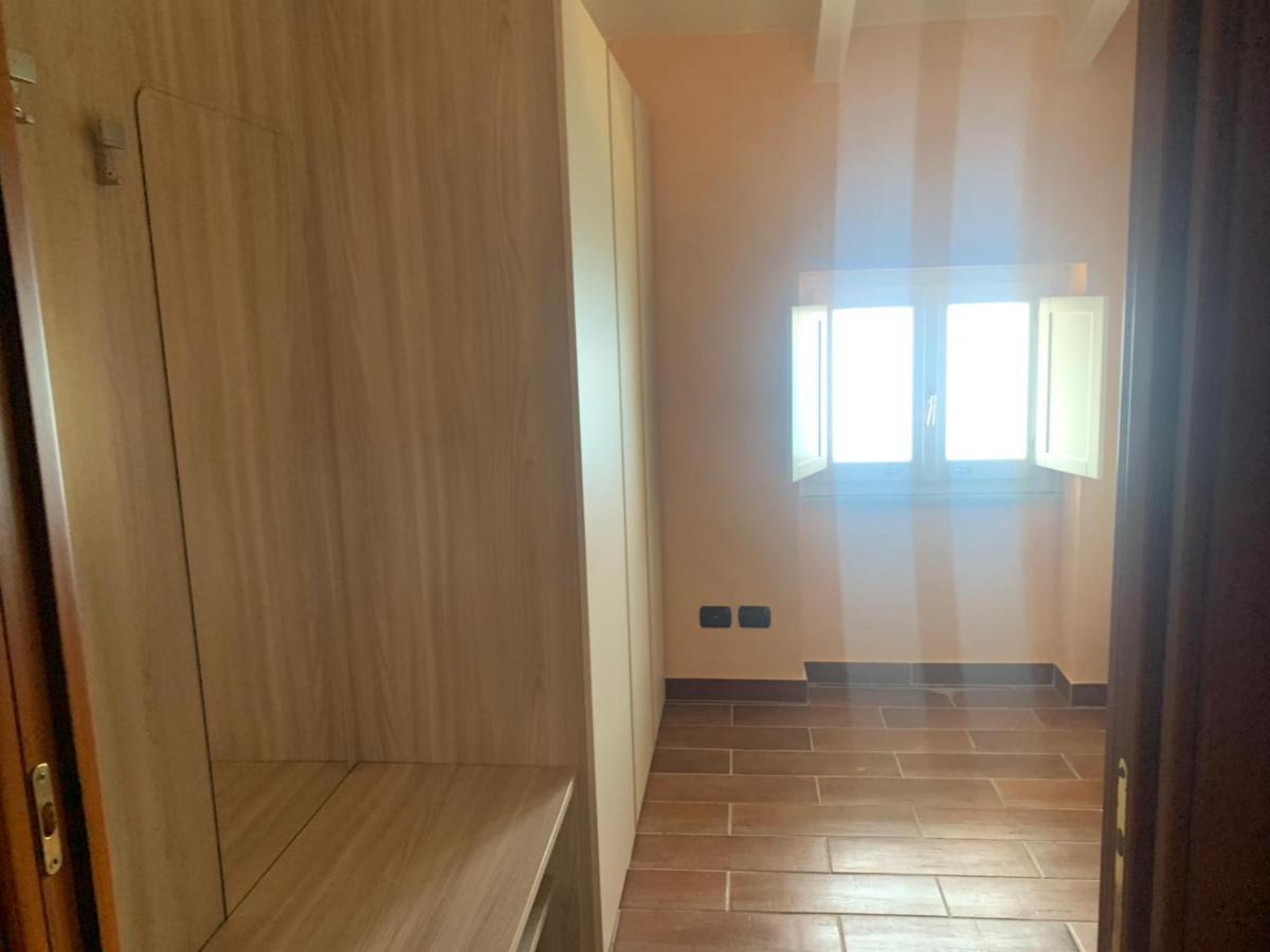La Terrazza Nel Blu Apartment Imperia Bagian luar foto